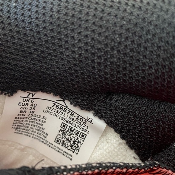 Air Jordan 6 Retro Low Sneakers Youth - size 7Y - Picture 11 of 13